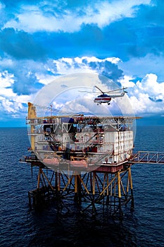 Offshore production platform with hlicopter