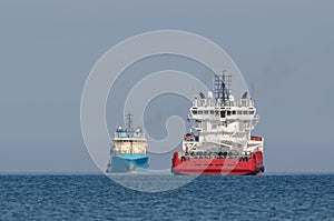 OFFSHORE SHIPS