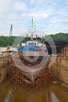 Offshore vessel at dry dock