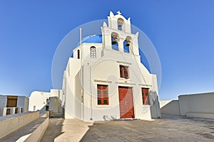 Oia village in the morning light, Santorini, Greece