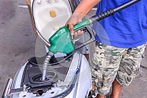 Oil fueling to motorcycles