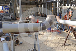 Oil and gas. Construction of a refinery complex. Installation and welding of industrial pipelines and equipment