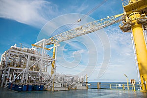 Oil and gas platform in the gulf or the sea, The world energy, O