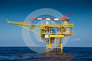 Oil and gas remote wellhead platform produce raw gas and condensate
