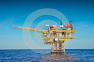 Oil and gas wellhead remote platform produced raw gas and oil then sent to central processing platform