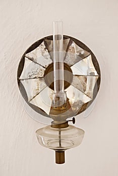 Oil lamp