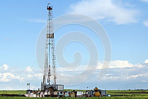 Oil land drilling rig