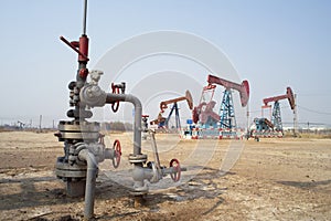 Oil latch and pump jack photo