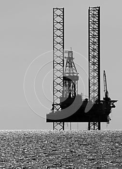 Oil platform