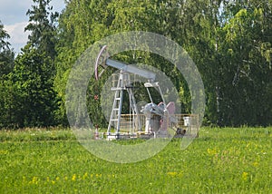 Oil pump on the field