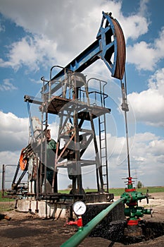 Oil pump jack
