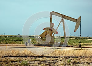 Oil pumpjack