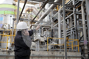 Oil refinery engineer