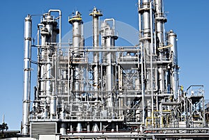 Oil refinery industry distillation pipelines