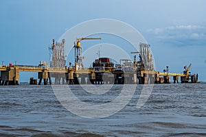 Oil refinery terminal