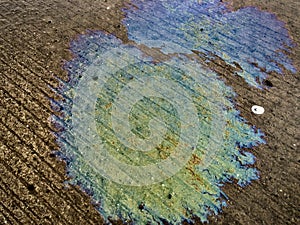 Oil spills on the floo photo