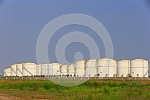 Oil storage tank, industrial equipment