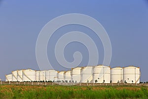 Oil storage tank, industrial equipment