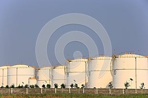 Oil storage tank, industrial equipment