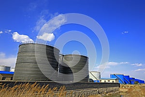 Oil storage tank, industrial equipment