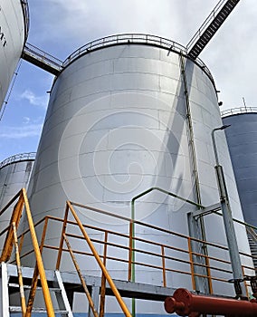 Oil Storage Tank from palm oil processing
