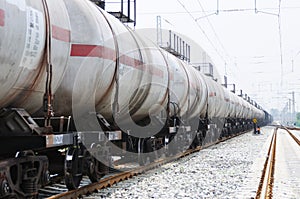 Oil tank truck train