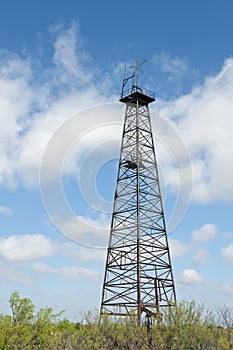 Oil well rig with star