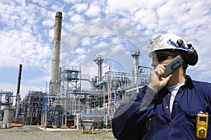 Oilrefinery and engineer