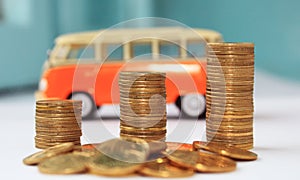 ÃÂ¡oins on car background