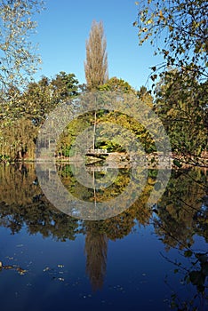 Oise river banks in Auvers sur Oise village