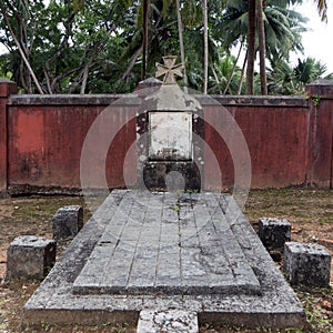 An old abandoned cemetery of the 19th century on Ross island.