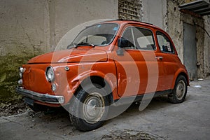 Old aged fiat 500