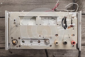 Old analogue voltmeter and amperemeter