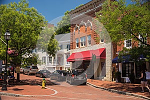 Old Annapolis Street 8