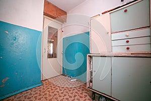 Old apartment. apartment Russia. Moscow. cheap housing. the apartment where grandma lives