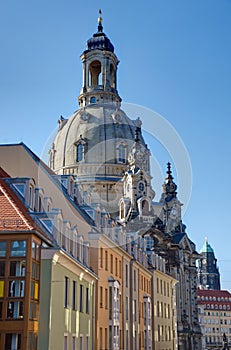 Old apartment buildings and the Frauenkirche