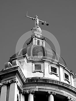 Old Bailey (monochrome)