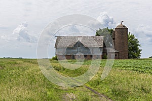 Old Barn Scene