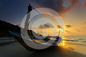 Old boat at Rayong beach