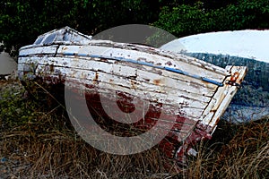 Old boat waiting for a better time