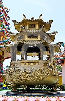 The Old Brass Dragon Incense burner.