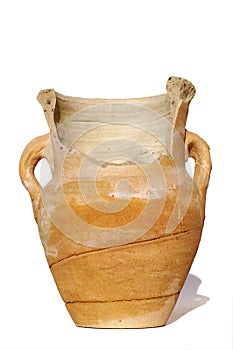 Old broken vase II