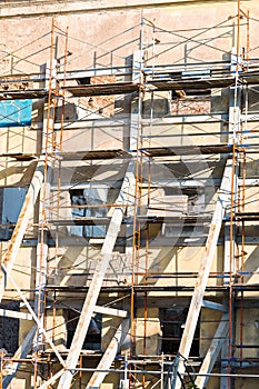 Old building restoration with system of steel beams