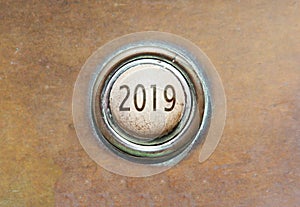 Old button - 2019