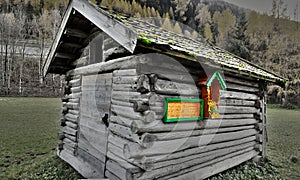 Old cabin alps