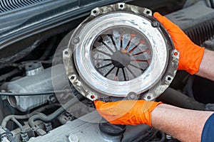 Old car clutch pressure plate replacement