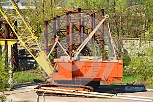 Old caterpillar crane