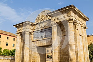 Puerta del Puente