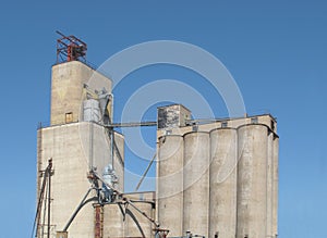 Old concrete grain elevator complex .