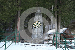 Starý betonový památník obětem druhé světové války, Slovensko
